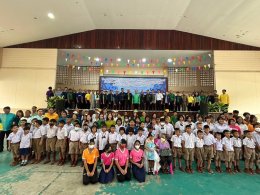 วันศุกร์ที่ 20 กันยายน 2567 เวลา 10.00 น. นายพงศ์ธร เผ่าบรรจง รองประธานหอการค้าฯ ร่วมกิจกรรมปล่อยพันธุ์สัตว์น้ำ เนื่องในวันประมงแห่งชาติ ประจำปี 2567 ณ ท่าน้ำวัดประเวศวัฒนาราม ต.คลองประเวศ อ.บ้านโพธิ์ จ.ฉะเชิงเทรา