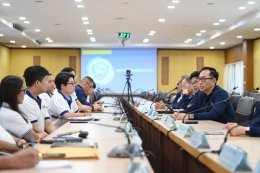 ด้วยประธานกรรมการสภาหอการค้าแห่งประเทศไทย (นายสนั่น  อังอุบลกุล พร้อมคณะ และ ดร. จิตรกร เผด็จศึกประธานหอการค้า ร่วมเดินทางเยี่ยมเยือน หอการค้าจังหวัดนครนายก เวลา 10.00-11.00 น. ณ ศาลากลางจังหวัดนครนายก  หอการค้าจังหวัดปราจีนบุรี เวลา 14.00-15.30  น. ในวัน