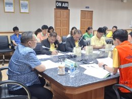 วันพฤหัสดีที่ 19 กันยายน 2567 เวลา 13.30 น. นายทนงศักดิ์ทรัพย์เฟื่องฟู กรรมการหอการค้าฯ ประชุมคณะกรรมการให้ความช่วยเหลือผู้ประสบภัยพิบัติจังหวัดฉะเชิงเทรา (ก.ช.ภ.จ.ฉช.) ครั้งที่ 4/2567 ณ ห้องประชุมสุนทรพิพิธ ชั้น 3 ศาลากลางจังหวัด