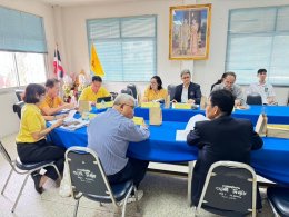 วันพฤหัสบดีที่ 19 กันยายน 2567 เวลา 9.00 น.  12.00 น. คุณพวงทอง วรรณีเวชศิลป์ ที่ปรึกษาหอการค้า ร่วมประชุมคณะที่ปรึกษาโครงการจัดรูปที่ดินเพื่อพัฒนาพื้นที่บริเวณหมู่ที่ 2 และหมู่ที่ 3 ตำบลพนมสารคาม อำเภอพนมสารคาม จังหวัดฉะเชิงเทรา ครั้งที่ 2/2567 ณ ห้องประ