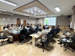 วันอังคารที่ 18 มิถุนายน 2567 เวลา 9.30 น. นายจอมพงษ์ ชูทับทิมเลขาธิการหอการค้าฯ ร่วมประชุมคณะกรรมการทรัพยากรน้ำจังหวัดฉะเชิงเทรา ครั้งที่ 4/2567 ณ ห้องประชุมสุนทรพิพิธ ชั้น 3 ศาลากลางจังหวัดฉะเชิงเทรา