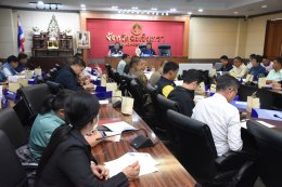 วันพุธที่ 19 มิถุนายน 2567 เวลา 13.30 น. นายสมพงษ์นำศรีเจริญสุข กรรมการหอการค้าฯ ร่วมประชุมติดตามความพร้อมการจัดทำน้ำพระพุทธมนต์ศักดิ์สิทธิ์ของจังหวัด งานเฉลิมพระเกียรติพระบาทสมเด็จพระเจ้าอยู่หัว เนื่องในโอกาสมหามงคลเฉลิมพระเกียรติพระชนมพรรษา 6 รอบ 28 กรก