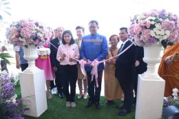 นายจิตรกรเผด็จศึกประธาน และคณะกรรมการหอการค้าฯ ร่วมเป็นเกียรติในพิธีเปิดร้าน "ขนมบ้านอุ๋มสาขาบ้านอุ๋มแลนด์  ร้านขนมและของฝากจังหวัดฉะเชิงเทรา  ในวันศุกร์ที่ 21 มิถุนายน 2567 โดยมีกำหนดการดังนี้ กำหนดการ  07.00 น. - พิธีสงฆ์  08.00 น.  ต้อนรับแขกผู้มี