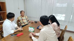 มหาวิทยาลัยราชภัฏราชนครินทร์ พบประธานหอการค้าจังหวัดฉะเชิงเทราหารือจัดสินค้าเกษตรปลอดภัยสูง สู่โครงการตลาดชุมชนเมือง “เกษตรปลอดภัยสูง” ในวันจันทร์ที่ 2 ตุลาคม 2566 เวลา 15.30 น ณ ห้องประชุมอาคารหอการค้าจังหวัดฉะเชิงเทรา