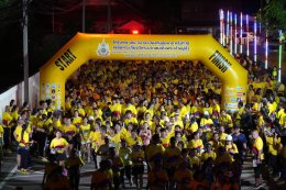 วันเสาร์ที่ 2 พฤศจิกายน 2567 เวลา 17.30 น. ดร.จิตรกร เผด็จศึก ประธานหอการค้าฯ และคณะกรรมการ ร่วมกิจกรรม โครงการเดิน วิ่ง ปั่น ป้องกันอัมพาต ครั้งที่ 10 เฉลิมพระเกียรติพระบาทสมเด็จพระเจ้าอยู่หัว เนื่องในโอกาสพระราชพิธีมหามงคลเฉลิมพระขนมพรรษา 6 รอบ 28 กรกฎา