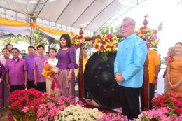 วันอังคารที่ 12 พฤศจิกายน 2567  เวลา 04.19 น. ดร.จิตรกร เผด็จศึก ประธานหอการค้าฯ ร่วมพิธีบวงสรวง และ เวลา 07.29 น ร่วมพิธีเปิด งานนมัสการหลวงพ่อโสธรและงานประจำปีจังหวัดฉะเชิงเทรา พ.ศ.2567 ณ บริเวณปะรำพิธีวัดโสธรวราราม วรวิหาร 