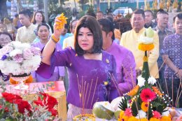 วันอังคารที่ 12 พฤศจิกายน 2567  เวลา 04.19 น. ดร.จิตรกร เผด็จศึก ประธานหอการค้าฯ ร่วมพิธีบวงสรวง และ เวลา 07.29 น ร่วมพิธีเปิด งานนมัสการหลวงพ่อโสธรและงานประจำปีจังหวัดฉะเชิงเทรา พ.ศ.2567 ณ บริเวณปะรำพิธีวัดโสธรวราราม วรวิหาร 