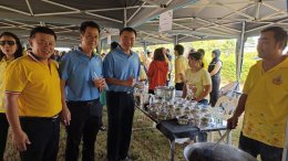 วันจันทร์ที่ 25 พฤศจิกายน 2567 เวลา 08.30 น. หอการค้าจังหวัดฉะเชิงเทรา และผู้ประกอบการรุ่นใหม่ YEC หอการค้าจังหวัดฉะเชิงเทรา  ร่วมต้อนรับ ผู้ว่าราชการจังหวัดฉะเชิงเทรา นายขจรเกียรติ รักพานิชมณี นางปิติมา รักพานิชมณี ณ จวนผู้ว่าราชการจังหวัดฉะเชิงเทรา หอกา