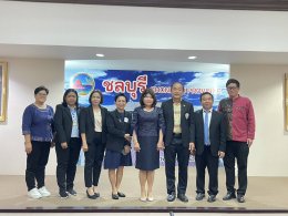 วันอังคารที่ 26 พฤศจิกายน 2567 เวลา 10.00 น.ดร. จิตรกร เผด็จศึก ประธานหอการค้าฯ ร่วมการประชุมคณะกรรมการร่วมภาครัฐและเอกชนเพื่อแก้ไขปัญหาทางเศรษฐกิจกลุ่มจังหวัดภาคตะวันออก 1 (กรอ.กลุ่มจังหวัดภาคตะวันออก 1) ครั้งที่ 1/2568 ณ ห้องประชุมพิพิธโภไคย ชั้น 3 ศาลา