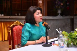 วันพุธที่ 22 มกราคม 2558 เวลา 9.30 น. นายทนงศักดิ์ ทรัพย์เฟื่องฟูกรรมการหอการค้า ร่วมประชุมโครงการส่งเสริมกระบวนการเครือข่ายองค์ความรู้ (Knowledge-Based OTOP :KBO) จังหวัดฉะเชิงเทรา ณ ห้องบางตลาดโรงแรมที วินเทจ อ.บางคล้า จ.ฉะเชิงเทรา