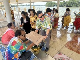 ในวันพฤหัสบดีที่ 9 เมษายน 2569 เวลา 10.30 น.  นายยุทธนา มาตเจือประธานและ คณะกรรมการหอการค้า ร่วมงานวันผู้สูงอายุและวันแห่งครอบครัวจังหวัดฉะเชิงเทรา ประจำปี 2569 ณ ศาลาอัญเชิญหลวงพ่อพุทธโสธร วัดโสธริวราราม วรวิหาร ตำบลหน้าเมือง อำเภอเมืองฉะเชิงเทรา จังหวัด