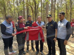 วันพุธที่ 22 มกราคม 2568 เวลา 13.30 - 16.30 น. นายทนงศักดิ์ ทรัพย์เฟื่องฟู กรรมการหอการค้า ร่วมประชุมคณะกรรมการขับเคลื่อนการส่งเสริมพืชสมุนไพรในจังหวัดฉะเชิงเทรา ครั้งที่ 1/2567 ณ ห้องประชุมพระยาศรีสุนทรโวหารฯ (น้อย อาจารยางกูร) ชั้น ๑ ศาลากลางจังหวัดฉะเช