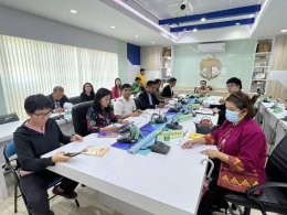 วันอังคารที่ 11 กุมภาพันธ์ 2568 เวลา 13.30 น. นายทนงศักดิ์  ทรัพย์เฟื่องฟู กรรมการหอการค้า ร่วมประชุมชี้แจงรายละเอียดการดำเนินงานนโยบายการจัดการปัญหาหนี้นอกระบบตามแนวทางการเพิ่มประสิทธิภาพการบริหารงานเชิงพื้นที่ของจังหวัดแบบบูรณาการ ประจำปีงบมา พ.ศ. 2558 