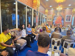 วันจันทร์ที่ 17 กุมภาพันธ์ 2568 เวลา 13.30 น. นายทนงศักดิ์ ทรัพย์เฟื่องฟู กรรมการหอการค้า ร่วมประชุมหารือการคำเนินโครงการส่งเสริมการท่องเที่ยววิถีชุมชนตำบลคลองหลวงแพ่ง กิจกรรม เห็น-วิ่ง "Khlong Luang Phaeng Mini-Marathon through the local way of life