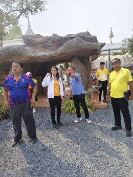 วันจันทร์ที่ 17 กุมภาพันธ์ 2568 เวลา 13.30 น. นายทนงศักดิ์ ทรัพย์เฟื่องฟู กรรมการหอการค้า ร่วมประชุมหารือการคำเนินโครงการส่งเสริมการท่องเที่ยววิถีชุมชนตำบลคลองหลวงแพ่ง กิจกรรม เห็น-วิ่ง "Khlong Luang Phaeng Mini-Marathon through the local way of life