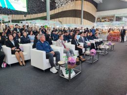 วันพฤหัสบดีที่ 20 กุมภาพันธ์ 2568 เวลา 15:00 น. นายจอมพงษ์ ชูทับทิม เลขาธิการหอการค้า ร่วมพิธีเปิดงาน "Thailand Local SDGs Expo @ Phatunthani"  ณ ศูนย์การค้าฟิวเจอร์พาร์ รังสิต Alive Park Hall ชั้น G ต.ประชาธิปัตย์ อ.ธัญบุรี จ.ปทุมธานี