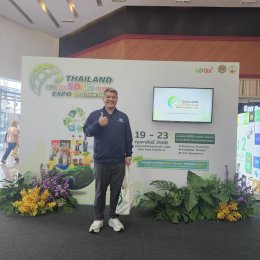วันพฤหัสบดีที่ 20 กุมภาพันธ์ 2568 เวลา 15:00 น. นายจอมพงษ์ ชูทับทิม เลขาธิการหอการค้า ร่วมพิธีเปิดงาน "Thailand Local SDGs Expo @ Phatunthani"  ณ ศูนย์การค้าฟิวเจอร์พาร์ รังสิต Alive Park Hall ชั้น G ต.ประชาธิปัตย์ อ.ธัญบุรี จ.ปทุมธานี