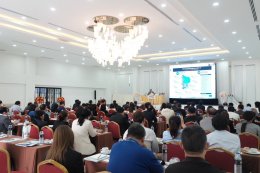 วันอังคาร 25 กุมภาพันธ์ 2568 เวลา 13.00 - 19.00 น. นายวสันต์ ศิรินภารัตน์ รองประธานหอการค้า ร่วมประชุมใหญ่สามัญประจำปี 2568 สภาอุตสาหกรรมจังหวัดฉะเชิงเทราวาระปี 2567 - 2569 และฟังบรรยายพิเศษ เรื่อง ทิศทางและการขับเคลื่อน EEC จังหวัดฉะเชิงเทรา ณ ห้องรอยัลอ