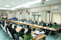 วันพุธที่ 26 กุมภาพันธ์ 2568 เวลา 13.30 น. นายจอมพงษ์ ชูทับทิม เลขาธิการหอการค้าฯ ร่วม ประชุมเตรียมความพร้อมการจัดงานวันมะม่วงและของดีเมืองแปดริ้ว ครั้งที่ 54 ประจำปี 2568 (ครั้งที่ 3/2568) ณ ห้องประชุมเฉลิมพระเกียรติ 80 พรรษา สำนักงานเกษตรจังหวัดฉะเชิงเท