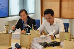 วันศุกร์ที่ 21 มีนาคม 2568 เวลา 9.30 น. นางสุนีย์ แก้วเมืองเพชรกรรมการหอการค้า ร่วมประชุมคณะทำงานโครงการสำมะโนประชากรและเคหะ พ.ศ.2568 ครั้งที่ 1/2568 ณ ห้องประชุมสำนักงานพาณิชย์จังหวัดฉะเชิงเทรา ต.หน้าเมือง อ.เมือง จ.ฉะเชิงเทรา