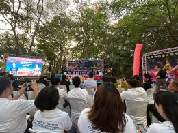 วันจันทร์ที่ 20 เมษายน 2569 เวลา 17.00 น.นายยุทธนา มาตเจือ ประธานร่วมแถลงข่าวและคณะกรรมการหอการค้า ร่วมพิธีแถลงข่าว กิจกรรมวิ่งเพื่อการท่องเที่ยวเชิงกีฬา 3 สมุทร 8 ริ้ว Night RUN ภายใต้โครงการส่งเสริมการท่องเที่ยวเชิงธุรกิจ ณ บริเวณสวนสมเด็จพระศรีนครินทร์