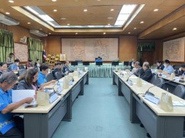 วันศุกร์ที่ 23 พฤษภาคม 2568 เวลา 13.30 น. ดร.จิตรกร เผด็จศึก ประธานหอการค้ากลุ่มภาคตะวันออก 1 ร่วมประชุมคณะกรรมการบริหารงานกลุ่มจังหวัดแบบบูรณาการ (ก.บ.ก.) กลุ่มจังหวัดภาคตะวันออก 1 (ฉะเชิงเทรา ชลบุรี ระยอง) ครั้งที่ 4/2568 ณ ห้องประชุมชลบุรี ชั้น 3 ศาลาก