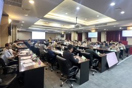 วันจันทร์ที่ 26 พฤษภาคม 2568 เวลา 15.30 น. นายจอมพงษ์ ชูทับทิม รองประธานหอการค้า ร่วมประชุมคณะกรรมการบริหารงานจังหวัดแบบบูรณาการ (ก.บ.จ.) จังหวัดฉะเชิงเทรา ครั้งที่ 3/2568  ณ ห้องประชุมมรุพงษ์ศิริพัฒน์ ขั้น 4 ศาลากลางจังหวัดฉะเชิงเทรา