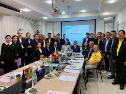 วันจันทร์ที่ 26 พฤษภาคม 2568 เวลา 16.00 น.ดร.จิตรกร เผด็จศึก ประธานอาวุโส นายยุทธนา มาตเจือประธานหอการค้า และคณะกรรมการหอการค้าจังหวัดฉะเชิงเทรา ร่วมประชุมใหญ่คณะกรรมการสมาคมชาวฉะเชิงเทรา ครั้งที่ 1/2568 ห้องประชุม ชั้น 5 อาคารทองประทาน สมาคมชาวฉะเชิงเทรา