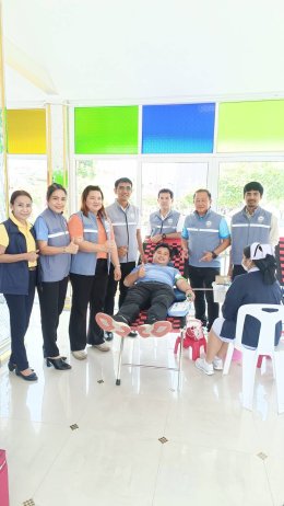  หอการค้าจังหวัดฉะเชิงเทรา ร่วมกับโรงพยาบาลพุทธโสธรและกาชาดจังหวัดฉะเชิงเทรา จัดกิจกรรม บริจาคโลหิต ภายใต้ "โครงการรวมพลังคนไทย บริจาคโลหิตในรหัสโครงการ 0J 0414 (ศูนย์เจ ศูนย์สี่หนึ่งสี่)  เพื่อรณรงค์ส่งเสริมให้เครือข่ายสมาชิกผู้ประกอบการหอการค้าจังห