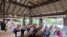 วันที่ 27 - 28 มิถุนายน พ.ศ. 2568 เวลา 9.00  18.30 น. นายบุญสืบ ชัยสายัณห์ รองประธานหอการค้า ร่วมอบรมเชิงปฏิบัติการ เพื่อเริ่มสร้างความรู้ความเข้าใจ การอนุรักษ์และพัฒนาย่านชุมชนเก่ามรดก จังหวัดฉะเชิงเทรา ณ ห้องประชุมทองเจ้าพัฒน์ ขั้น 4 อาคารเรียนรวมและอำน