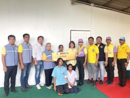 วันศุกร์ที่ 26 กรกฎาคม 2567 เวลา 10.30 น. หอการค้าจังหวัดฉะเชิงเทรา ร่วมพิธีมอบบ้านแก่ผู้ยากไร้ (นางกมลวรรณ เมืองแมด) ที่หอการค้าจังหวัดฉะเชิงเทรา ได้ร่วมมอบเงินซ่อมแซมไว้ ซึ่งบัดนี้บ้านเสร็จพร้อมส่งมอบ เพื่อเฉลิมพระเกียรติเนื่องในโอกาสมหามงคลเฉลิมพระชนมพ