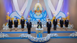 ดร.จิตรกร เผด็จศึก ประธานหอการค้าจังหวัดฉะเชิงเทรา นำคณะบันทึกเทปถวายพระพรเนื่องในโอกาสวันเฉลิมพระชนมพรรษาสมเด็จพระนางเจ้าสิริกิติ์ พระบรมราชินีนาถ พระบรมราชชนนีพันปีหลวง ณ สถานีโทรทัศน์แห่งประเทศไทย จังหวัดจันทบุรี