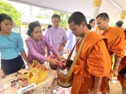 วันอังคารที่ 3 มิถุนายน 2568 เวลา 7.30 น. นายยุทธนา มาตเจือ ประธานหอการค้าจังหวัดฉะเชิงเทรา พร้อมด้วยคณะกรรมการฯ เข้าร่วมพิธีเจริญพระพุทธมนต์และทำบุญตักบาตรถวายพระราชกุศลเฉลิมพระเกียรติสมเด็จพระนางเจ้าฯ พระบรมราชินี เนื่องในโอกาสวันเฉลิมพระชนมพรรษา 3 มิถุ