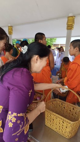 วันอังคารที่ 3 มิถุนายน 2568 เวลา 7.30 น. นายยุทธนา มาตเจือ ประธานหอการค้าจังหวัดฉะเชิงเทรา พร้อมด้วยคณะกรรมการฯ เข้าร่วมพิธีเจริญพระพุทธมนต์และทำบุญตักบาตรถวายพระราชกุศลเฉลิมพระเกียรติสมเด็จพระนางเจ้าฯ พระบรมราชินี เนื่องในโอกาสวันเฉลิมพระชนมพรรษา 3 มิถุ