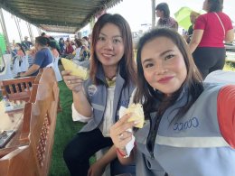 หอการค้าจังหวัดฉะเชิงเทราลงพื้นที่เยี่ยมชมสวนทุเรียน ของเกษตรกรอำเภอท่าตะเกียบ เพื่อส่งเสริมด้านคุณภาพการผลิตและด้านการตลาดแหล่งกระจายผลผลิตสู่ผู้บริโภคอย่างยั่งยืน  เมื่อวันอาทิตย์ที่ 7 มิถุนายน 2568 ณ สวนเกษตรกรลุงชม