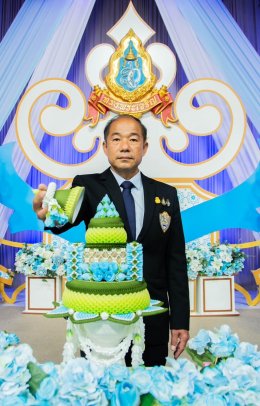 คณะกรรมการหอการค้าจังหวัดฉะเชิงเทรา ร่วมบันทึกเทปรายการถวายพระพรสมเด็จพระนางเจ้าสิริกิติ์พระบรมราชินีนาถพระบรมราชชนนีพันปีหลวง เนื่องในโอกาสวันเฉลิมพระชนมพรรษา 12 สิงหาคม 2566  ในวันพฤหัสบดีที่ 10 สิงหาคม 2566 เวลา 13.30 น ณ สถานีวิทยุโทรทัศน์แห่งประเทศไท