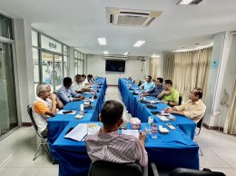 ท่าน สว.กำพล เลิศเกิยรติดำรงค์ เป็นประธานประชุมติดตาม เรื่องถนนวงแหวนรอบนอกจังหวัดฉะเชิงเทรา งบประมาน สามหมื่นสามพันสองร้อยล้านบาท