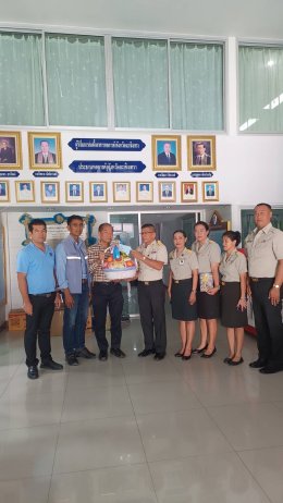 วันอังคารที่ 2 มกราคม 2567 เวลา 13.00 น. หน่วยงานสงเคราะห์ทหารผ่านศึกเขตชลบุรี เข้าพบ ดร.จิตรกร เผด็จศึก ประธานหอการค้าจังหวัดฉะเชิงเทรา และนายยุทธนา มาตเจือ รองประธานหอการค้าจังหวัดฉะเชิงเทรา เพื่อมอบกระเช้าสวัสดีปีใหม่ พร้อมเชิญชวนร่วมงานวันทหารผ่านศึก 