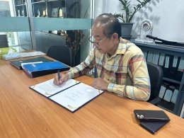 หอการค้าจังหวัดฉะเชิงเทรา ร่วมบันทึกข้อตกลงโครงการความร่วมมือ ธนาคารยูโอบี จำกัด (มหาชน) ในเรื่อง การแบ่งปันความรู้ในการสร้างความเป็นเลิศด้านการพัฒนาศักยภาพทางธุรกิจ เมื่อวันอังคารที่ 13 กุมภาพันธ์ 2567 ณ สำนักงานหอการค้าจังหวดฉะเชิงเทรา 