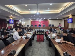 วันพุธที่ 19 สิงหาคม 2569 เวลา 11.00 น. ณ ห้องประชุมมรุพงษ์ศิริพัฒน์ ชั้น 4 ศาลากลางจังหวัดฉะเชิงเทรา นายยุทธนา มาตเจือ ประธานหอการค้าจังหวัดฉะเชิงเทรา พร้อมคณะ ประชุม เรื่องขอใช้พื้นที่ สนามยิงปืน ค่ายศรีโสธร จัดกิจกรรมวิ่ง  Zero  CO2  Chachoengsao Run 2