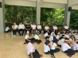 ร่วมกิจกรรมเดินรณรงค์ต่อต้านยาเสพติด
