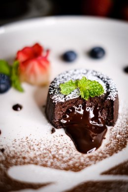 RED BEAN CHOCOLATE LAVA CAKE 