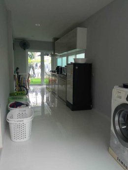 งานต่อเติมห้องครัวข้างบ้าน