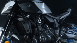 เจาะลึก!!! 2025 Yamaha MT-07 & MT-07 Y-AMT Hyper Naked Dawn of a New Darkness