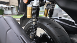 ประสิทธิภาพช่วงล่างและระบบกันสะเทือนของ All New Yamaha AEROX พื้นฐานความ สปอร์ตจริง ที่สัมผัสได้ตั้งแต่ครั้งแรกที่บิดคันเร่ง