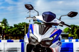 All New Yamaha AEROX ขึ้นชื่อว่า All New มันก็ต้องมีอะไรที่ ใหม่ แบบไม่ธรรมดาแน่นอน!!!