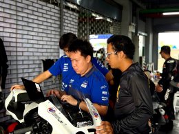 Yamaha Racing Service by Yamaha Thailand Racing Team