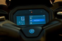 NEW YAMAHA XMAX TECH MAX 2026 Premium Smart Scooter