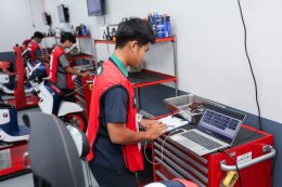 ไทยยามาฮ่ามอเตอร์ จัดแข่งขันทักษะวิชาชีพช่างยนต์สาขารถจักรยานยนต์ ชิงถ้วยพระราชทาน สมเด็จพระกนิษฐาธิราชเจ้า กรมสมเด็จพระเทพรัตนราชสุดาฯ สยามบรมราชกุมารี ยกระดับนักเรียนอาชีวะไทยสู่มาตรฐานอุตสาหกรรม