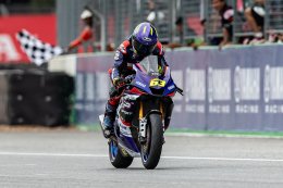 NEXZTER BRIC Superbike ดวลเดือด! "แสตมป์" คว้าชัยรุ่นใหญ่ เบนซ์ เรซซิ่ง ผงาดแชมป์สนาม 3
